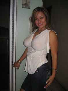 a sexy lady from Central Islip, New York